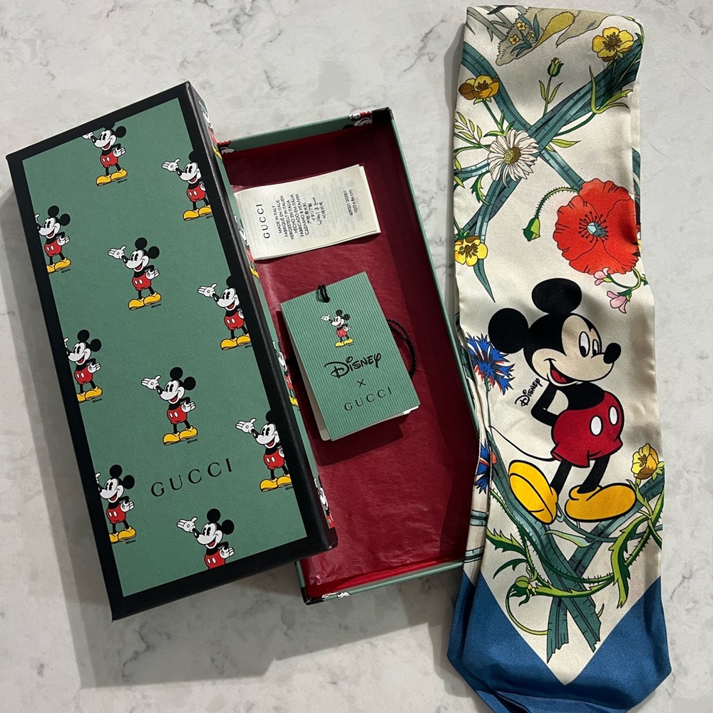 Gucci Mickey Silky Twilly/ Silk Scarf